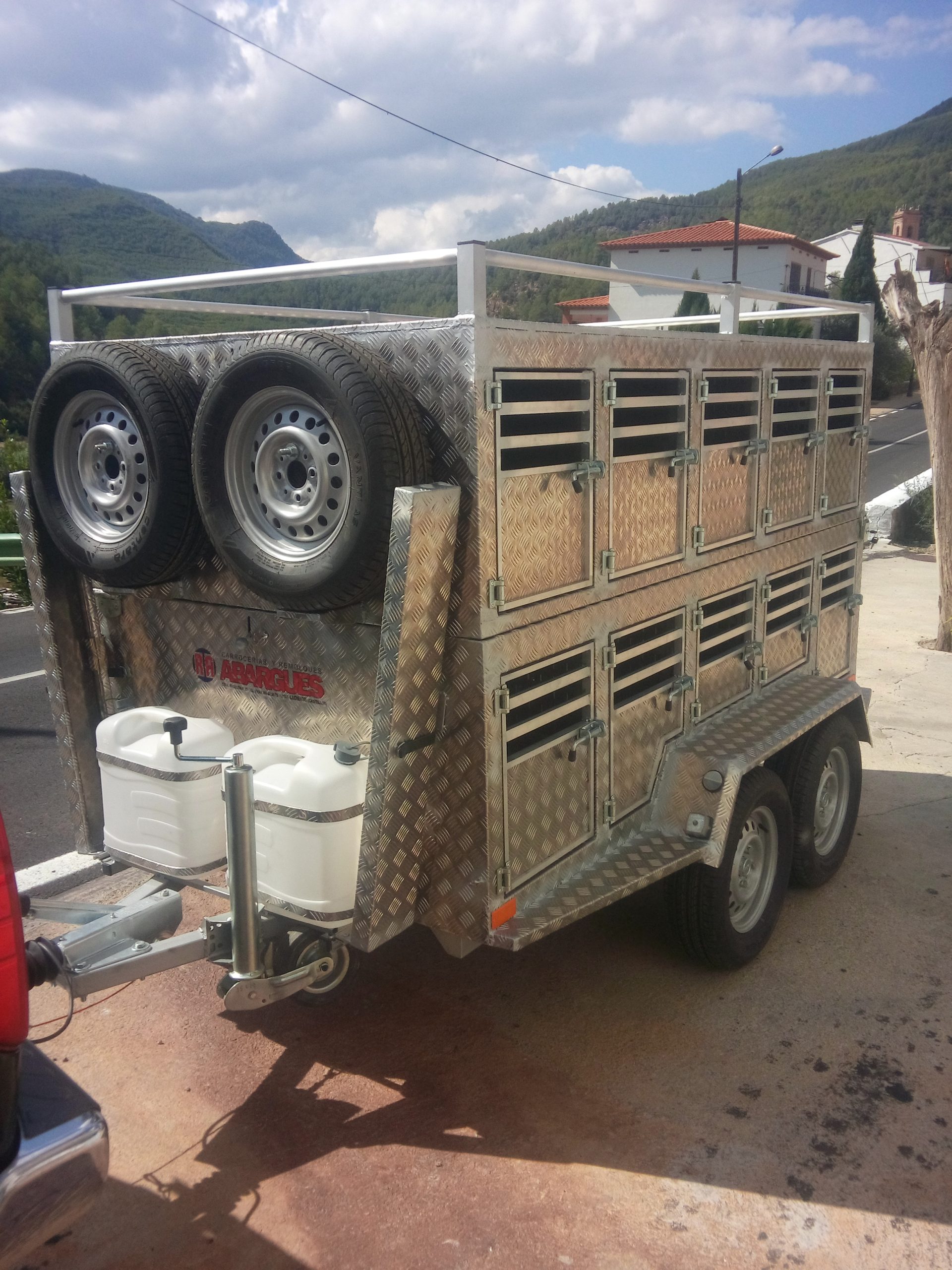 FOTOS MOBIL 12-17 1085 remolque perro realas aluminio