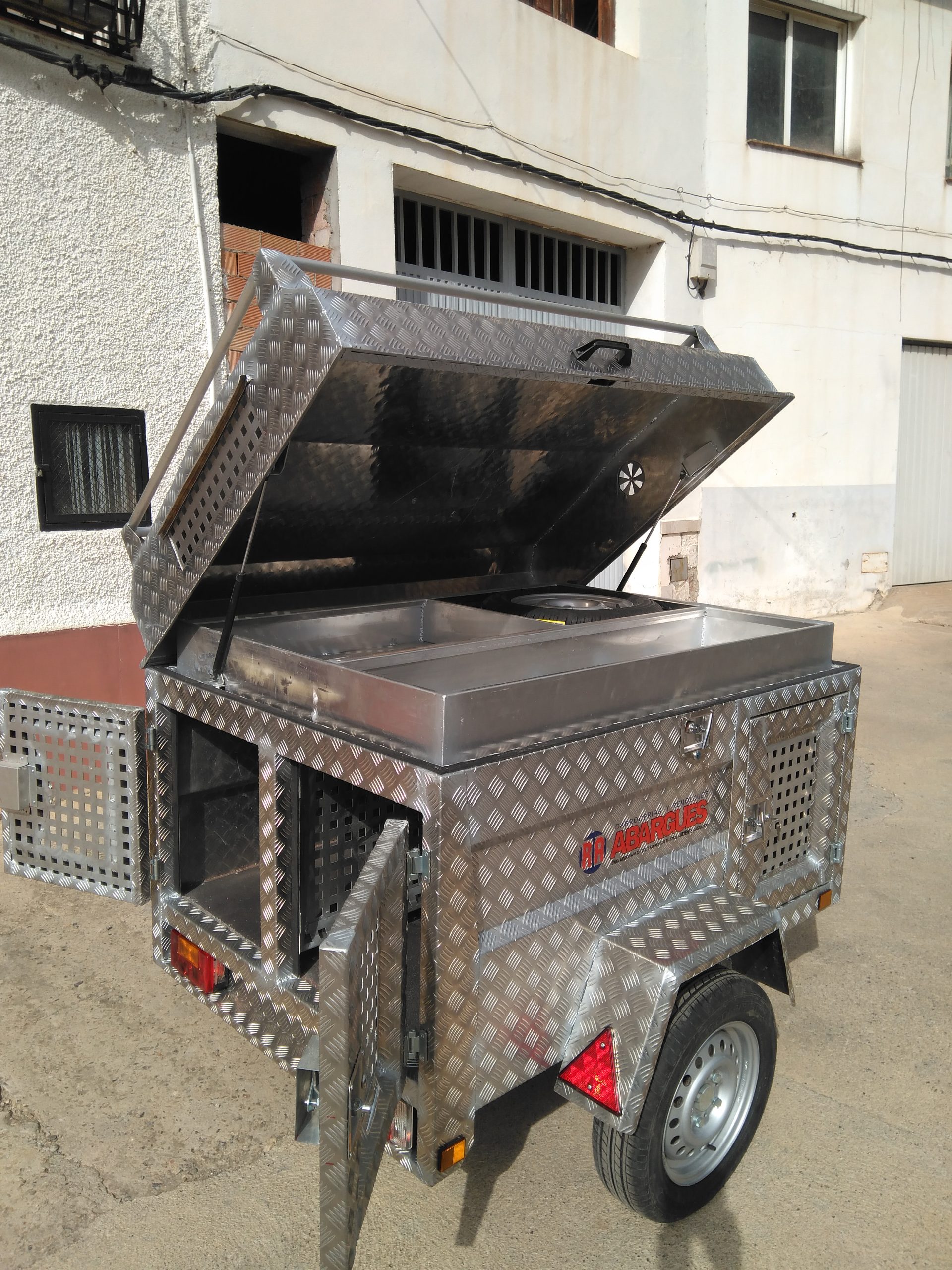 Photo remolque perros caza