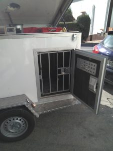 remolque perros isotermico