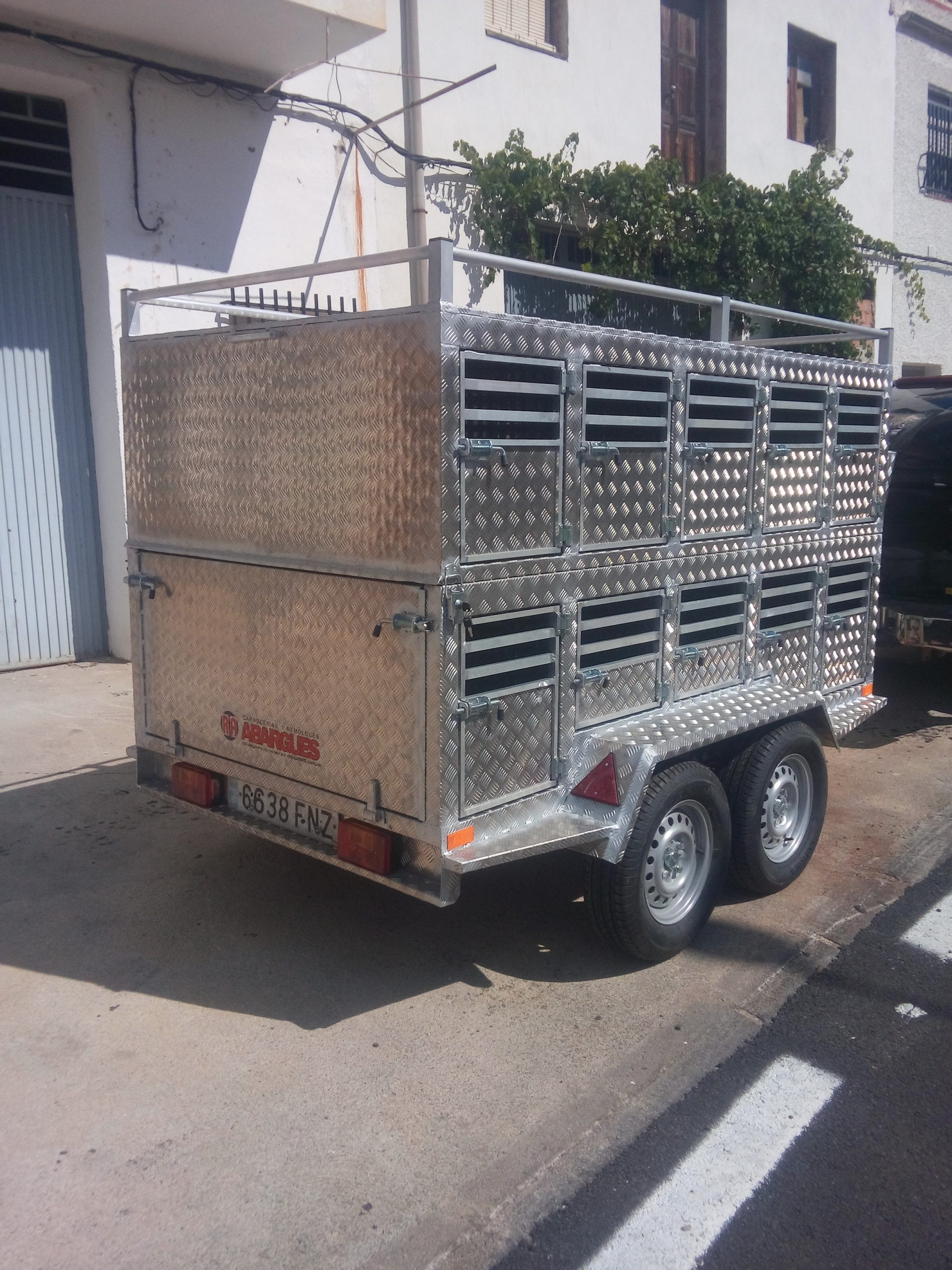 FOTOS MOBIL 12-17 1085 remolque perro realas aluminio