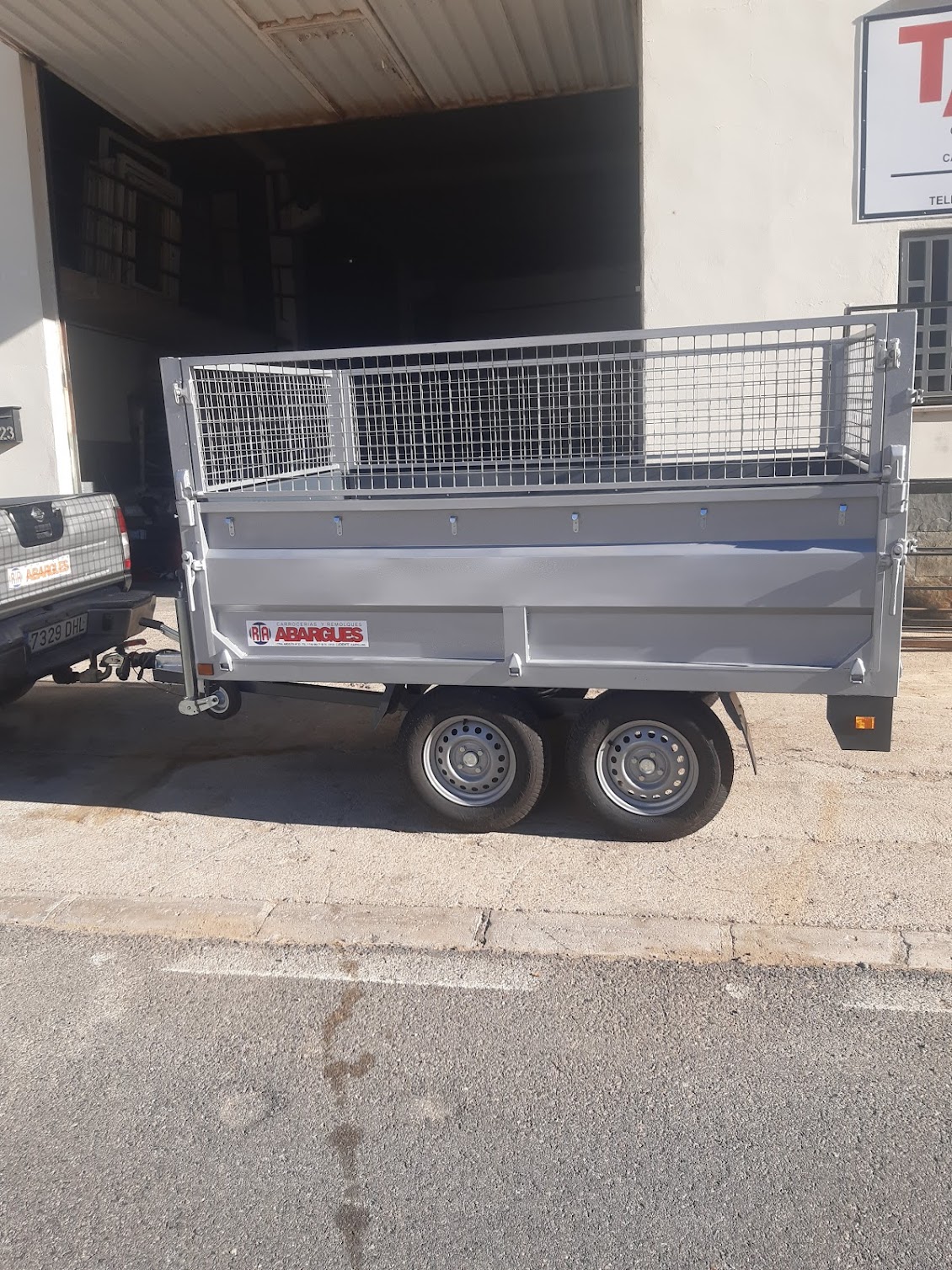 REDMI 10C 18367 remolque carga hierro 2 ejes